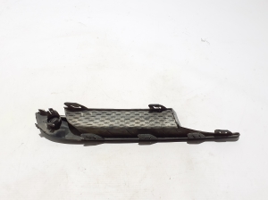 Porsche Macan (2014–2026) Front bumper lower grille 95B807823A - 5