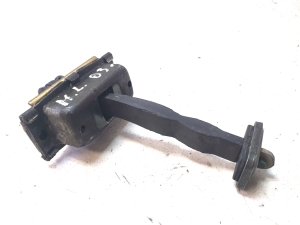 Mercedes Benz ML-Class 163 (1998–2005) Front door check - 5