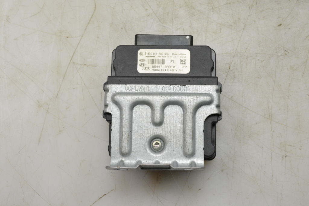 Kia Sportage (2010–2016) Juhtplokk 954473B310 Kia Sportage (2010–2016) Juhtplokk 954473B310