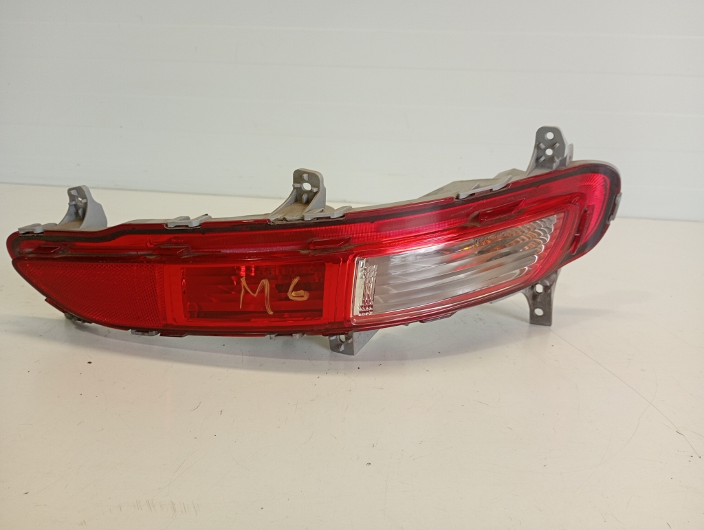 Kia Sportage (2010–2016) Tagumine udutuli 151112A