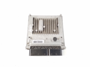 Infiniti Q30 (2015–2018) Engine control unit A6519009702 - 2