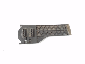 Infiniti Q30 (2015–2018) Radiator bracket A2465040540 - 2