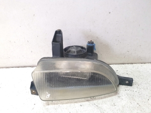 Front bumper fog light - 4422022R
