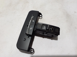 Porsche Macan (2014–2026) Heated seat switch 95B907049L - 3