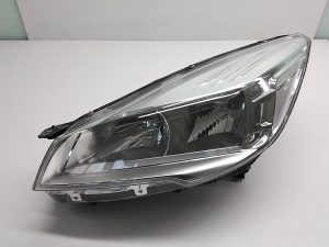 Headlight - CV4413W030BE