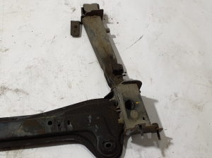 RENAULT Talisman II (2015–2026) Esimese põiktala osa radiaatorite all 625306410R - 4