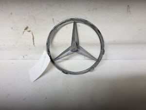 Mercedes Benz Vito W639 (2003–2014) Emblem A2078170116 - 2