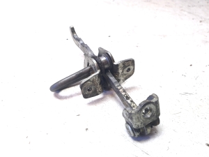 Opel Zafira A (1999–2005) Front door check 24434087 - 2