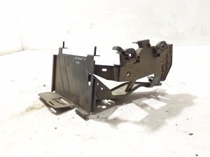 RENAULT Talisman II (2015–2026) Other bracket 243874710R - 3