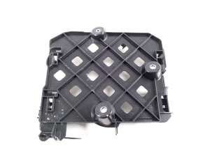 AUDI Q7 (2015–2026) Engine control unit bracket - 3