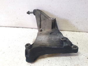 Opel Zafira A (1999–2005) A/C compressor bracket 24459840 - 2
