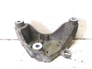 Opel Zafira A (1999–2005) Getriebehalter 24407005