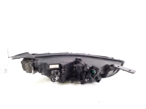 Kia Soul (2019–2026) Headlight and its parts 92101J2020 - 2