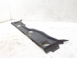   Wiper cowl trim panel  - 95B819447G 