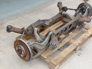AUDI Q5 (2008–2017) Hinterachse und ihre Teile 8R0505235N - 3