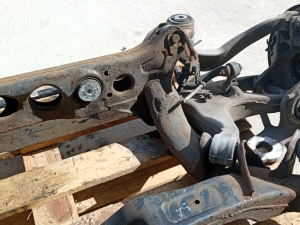 AUDI Q5 (2008–2017) Hinterachse und ihre Teile 8R0505235N - 5