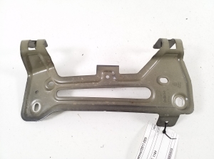 Sonstiger Halter - 9Y0821431