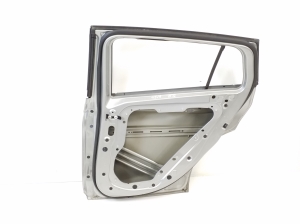Infiniti Q30 (2015–2018) Rear side doors H21005DAMA - 2