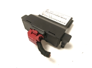Volkswagen Tiguan (2007–2016) Gateway control module 1K0907530R - 4