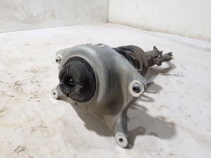 Porsche Macan (2014–2026) Front shock absorber and its components - 2