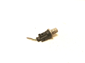 Volkswagen Tiguan (2007–2016) A/C condenser sensor 1K0959126B - 2