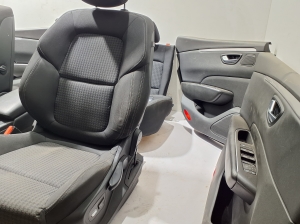 RENAULT Talisman II (2015–2026) Salons un tā detaļas - 2