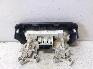 Suzuki Swift III (2004–2010) Heater control panel - 2