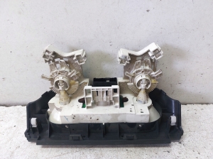 Suzuki Swift III (2004–2010) Heater control panel - 4