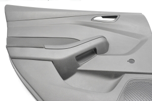  Upholstery of rear side doors 