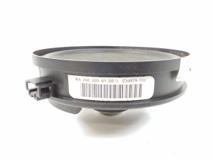 Infiniti Q30 (2015–2018) Speaker A2468200100 - 3