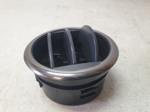 Suzuki Swift III (2004–2010) Dashboard air vent grilles 7363058J0 - 2