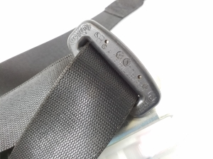 Infiniti Q30 (2015–2018) Front seat belt A1768602285 - 4