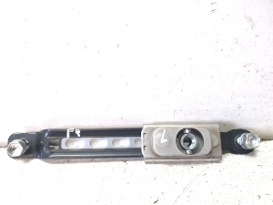 Seat belt height adjuster - D6054003