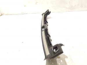 VOLVO XC60 (2017–2026) Rear panel interior trim 39841600 - 3