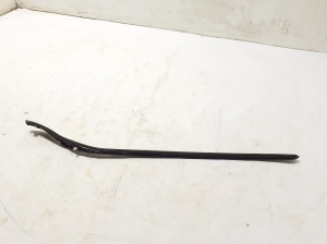 VOLVO XC60 (2017–2026) Windshield pillar outer molding 32210591 - 4