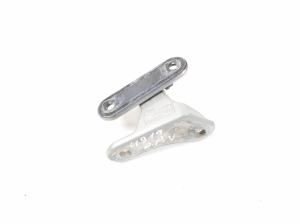 Infiniti Q30 (2015–2018) Front door top hinge H04005DMMA - 2
