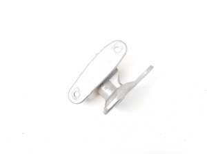 Infiniti Q30 (2015–2018) Front door lower hinge H04215DMMA - 2