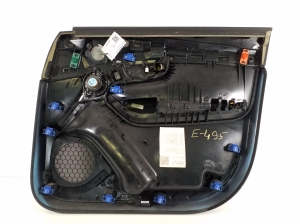 VOLVO XC90 (2015–2024) Front door panel - 3