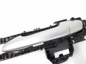 Infiniti Q30 (2015–2018) Rear side door exterior handle and its parts 806415DA1A - 2
