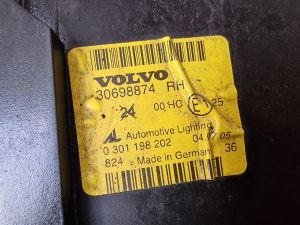 VOLVO S40 II (2004–2013) Scheinwerfer vorne 30698874 - 3