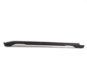 Exterior sill trim - 87752J2000