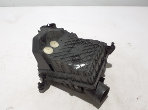 VOLVO XC60 (2017–2026) Luftfiltergehäuse 32222303 - 3