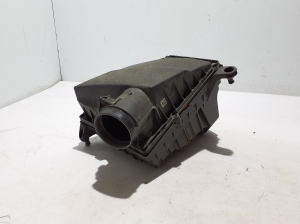 VOLVO XC60 (2017–2026) Luftfiltergehäuse 32222303 - 4
