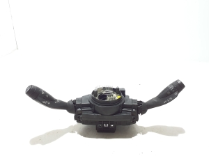 VOLVO XC60 (2017–2026) Switch and its parts - 3