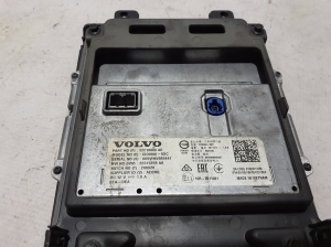 VOLVO XC60 (2017–2026) Ekraan 32218885 - 3
