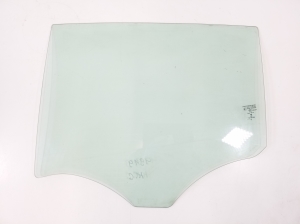   Rear side door glass  - 823135DA0A 