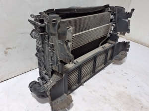 Mercedes Benz E-Class W212 (2009–2015) Radiator set and its parts - 2