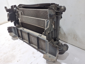 Mercedes Benz E-Class W212 (2009–2015) Radiator set and its parts - 4