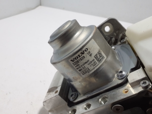 VOLVO XC60 (2017–2026) Pidurivõimendi 32281929 - 4