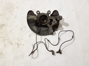 Mercedes Benz E-Class W212 (2009–2015) Front wheel hub A2123321601 - 4
